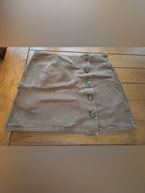 Chloe and Katie brown button skirt